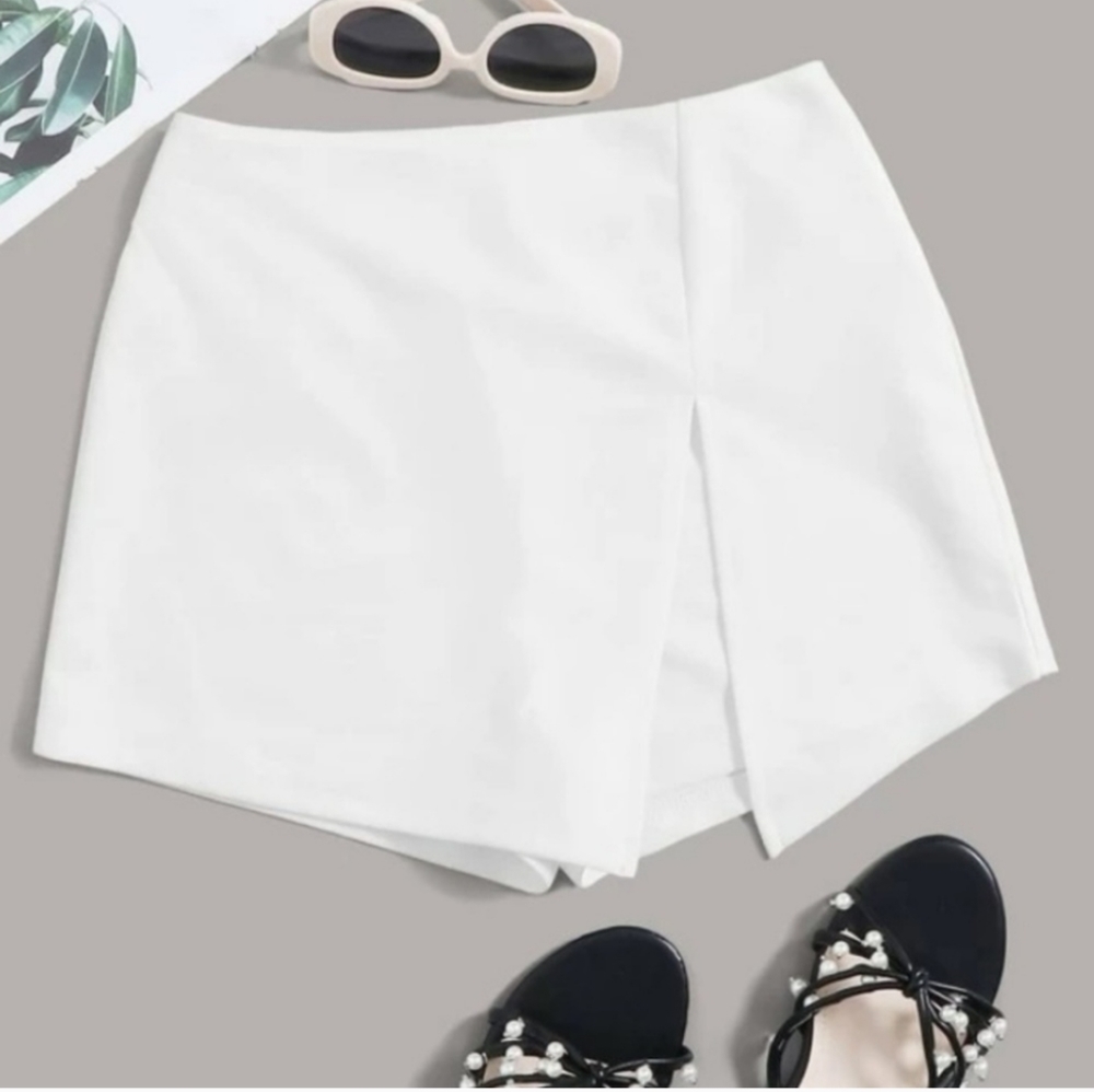 NWOT Shein XS elastic waist split hem skort